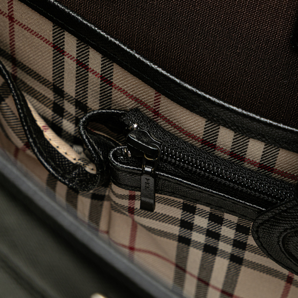 Pre-Loved Burberry Leather Tote - Picture 7 of 10